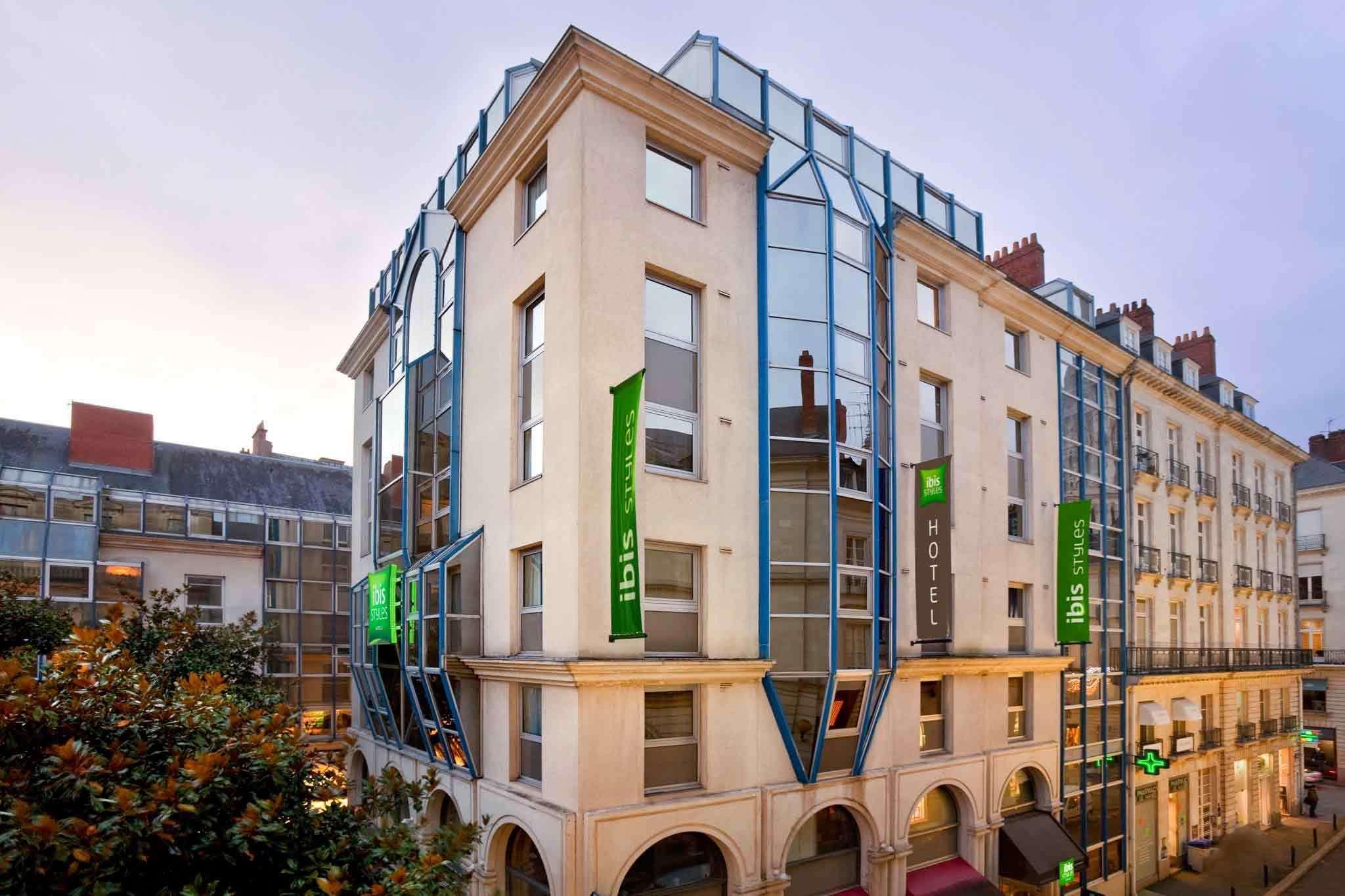 Ibis Styles Nantes Centre Place Royale Bagian luar foto